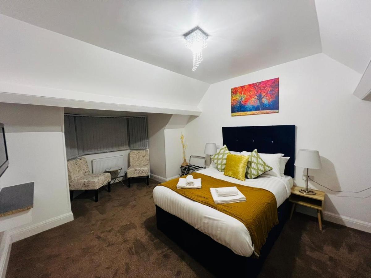 Atz&h Luton (Bedfordshire)